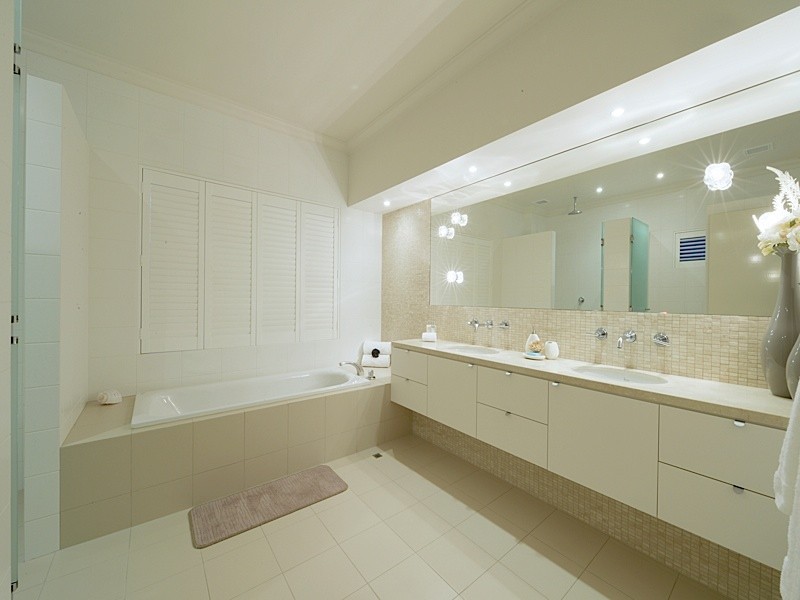 73 Ullapool Road, Mount Pleasant WA 6153