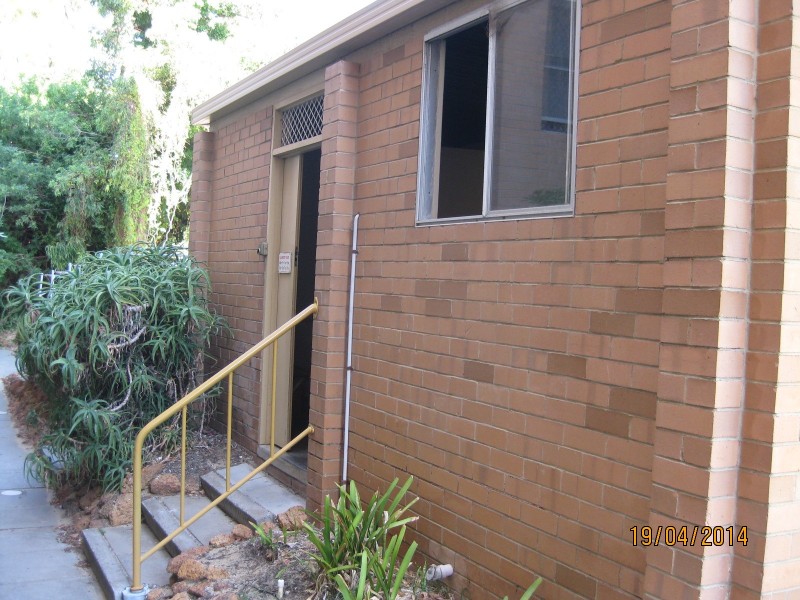 211/365 Cambridge, Wembley WA 6014