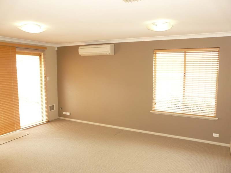 4/1-3 Ince Rd, Attadale WA 6156