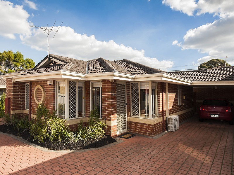 4C Blythe Avenue, Yokine WA 6060