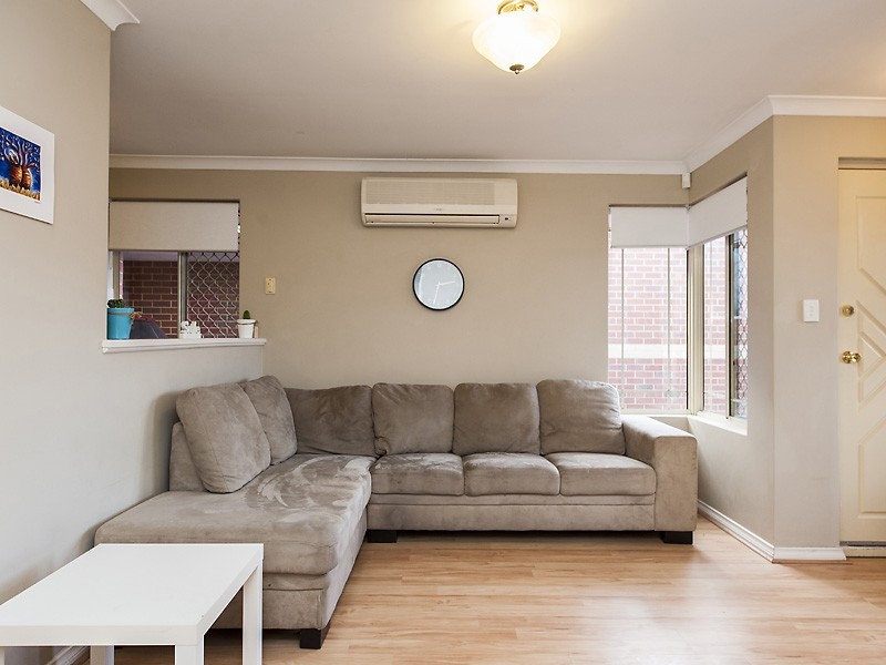 4C Blythe Avenue, Yokine WA 6060