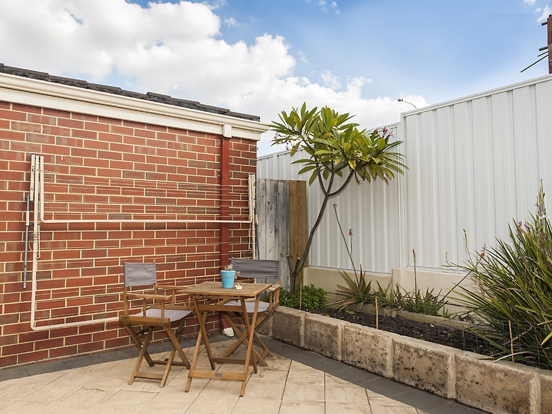 4C Blythe Avenue, Yokine WA 6060