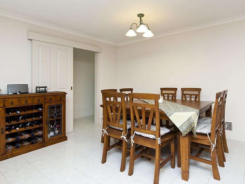 77B Modillion Avenue, Shelley WA 6148