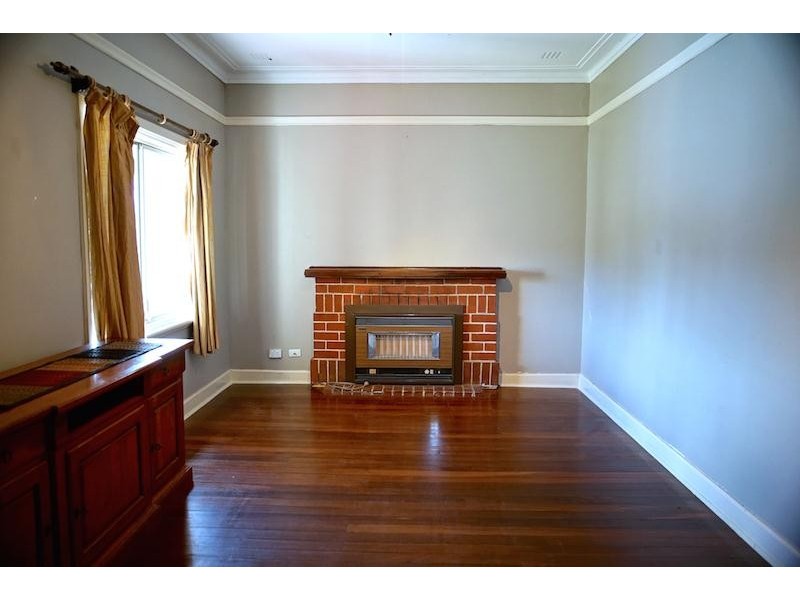 226 Carrington Street, Hilton WA 6163