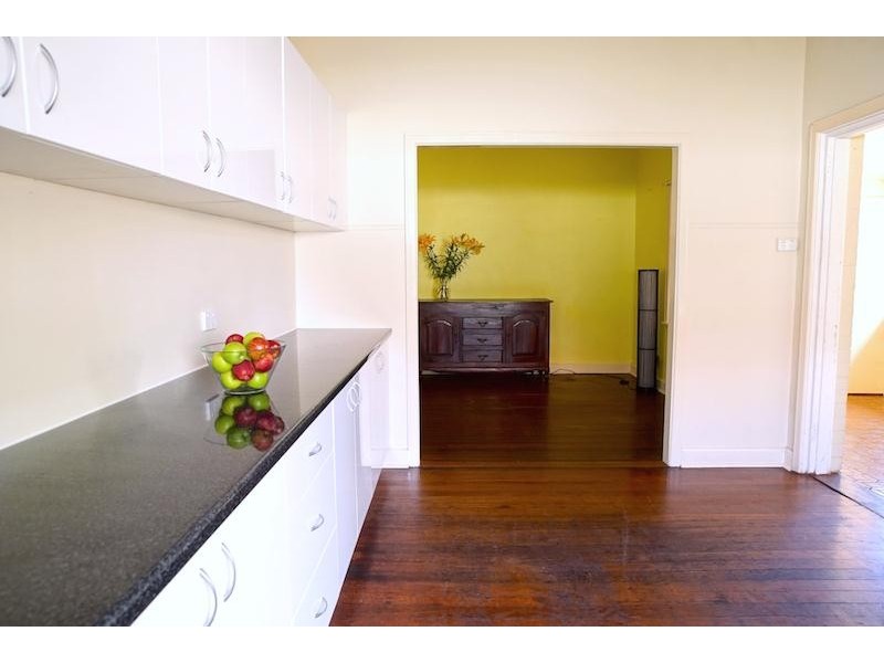 226 Carrington Street, Hilton WA 6163