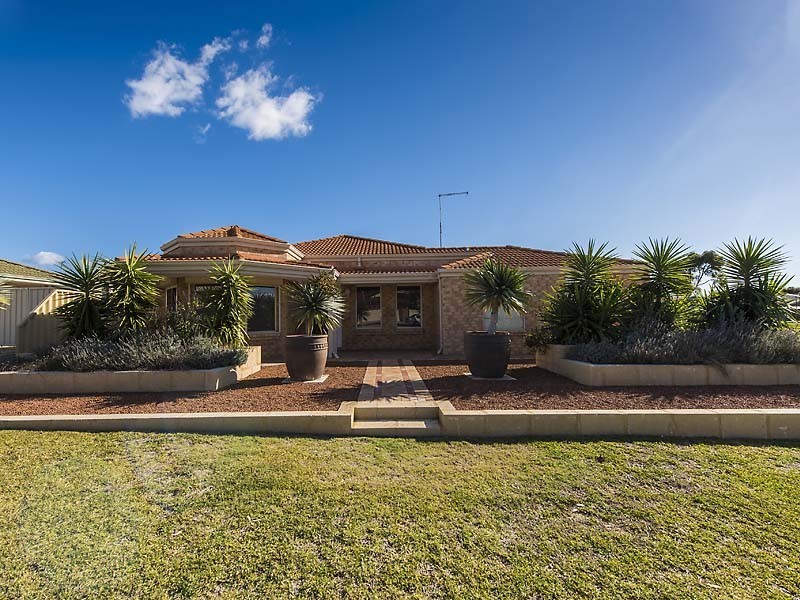 27 Harmony Parade, Singleton WA 6175