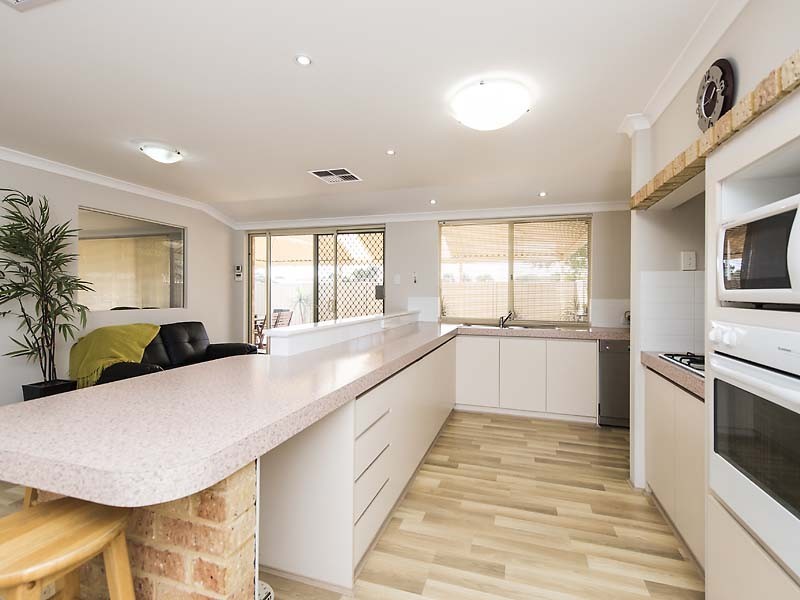 27 Harmony Parade, Singleton WA 6175