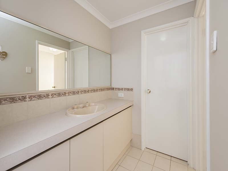 27 Harmony Parade, Singleton WA 6175