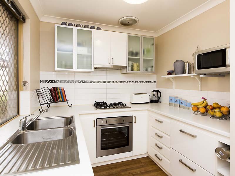 4/33 Chesterton Road, Bassendean WA 6054