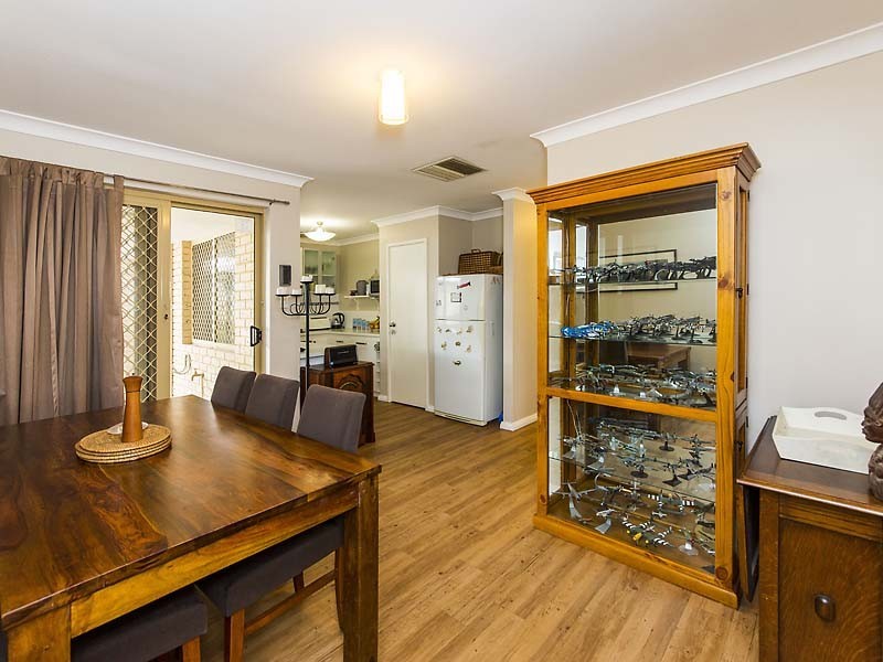 4/33 Chesterton Road, Bassendean WA 6054