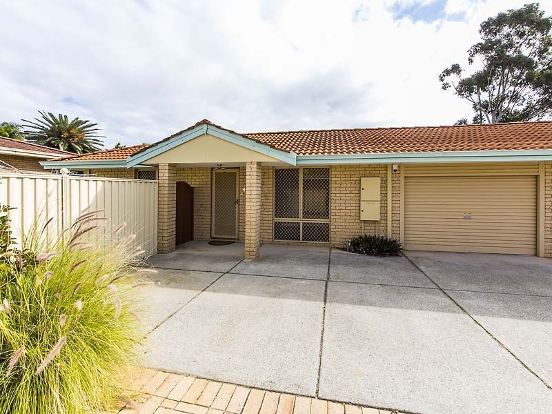 4/33 Chesterton Road, Bassendean WA 6054