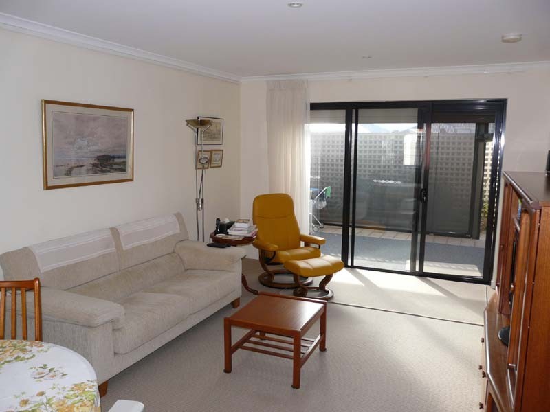 9/40 Mell Rd, Spearwood WA 6163