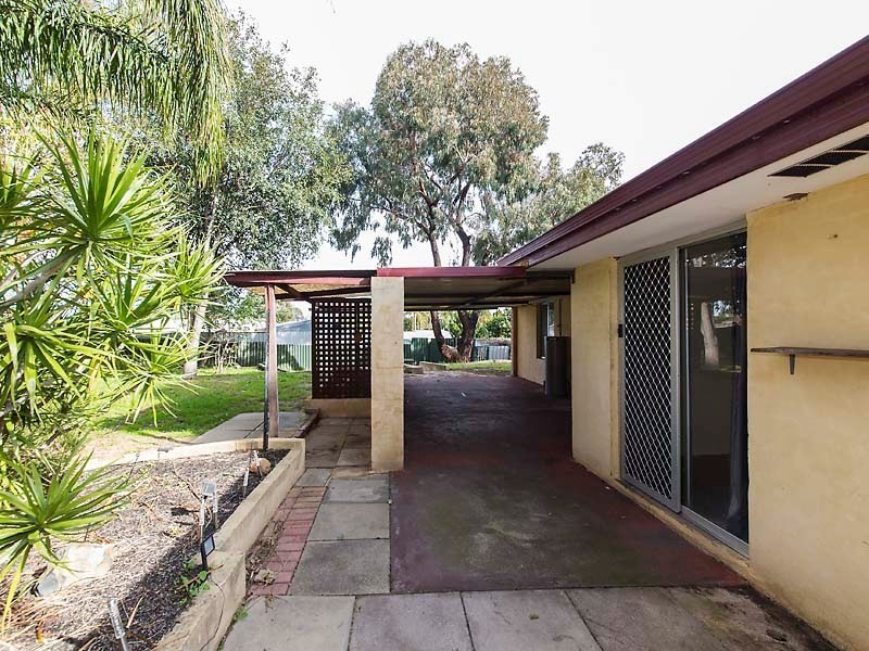 10 Booth Place, Bellevue WA 6056