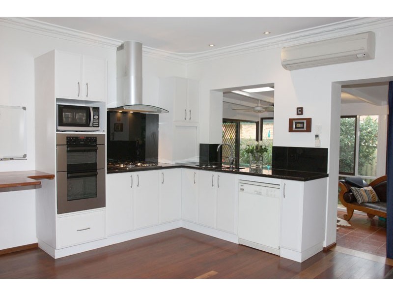 30 MULLINGS WAY, Myaree WA 6154