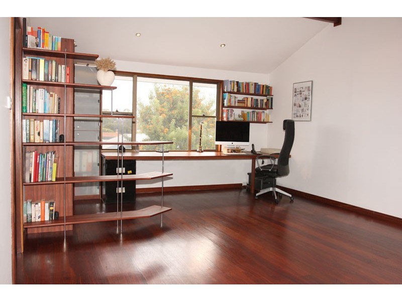 30 MULLINGS WAY, Myaree WA 6154