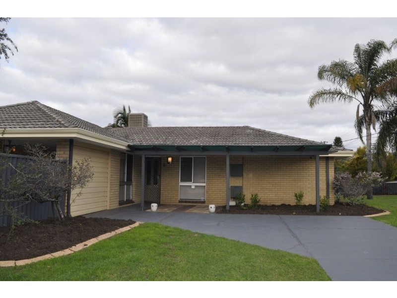 2 Latimer Way, Langford WA 6147