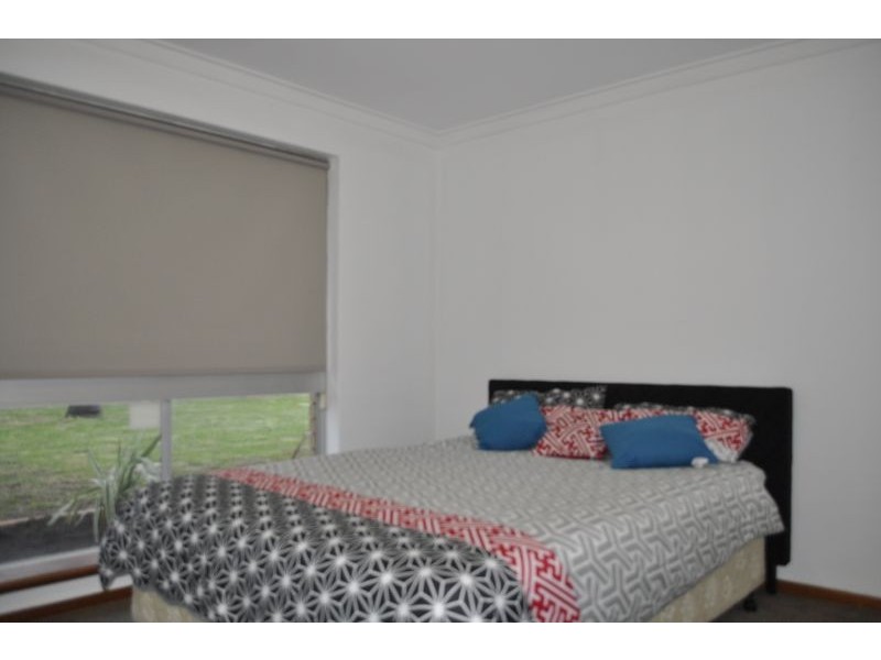 2 Latimer Way, Langford WA 6147