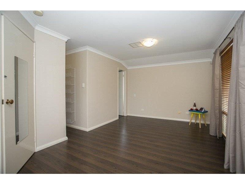 100 Brenchley Drive, Atwell WA 6164