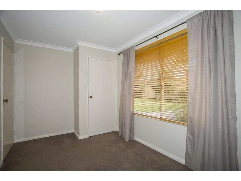 100 Brenchley Drive, Atwell WA 6164