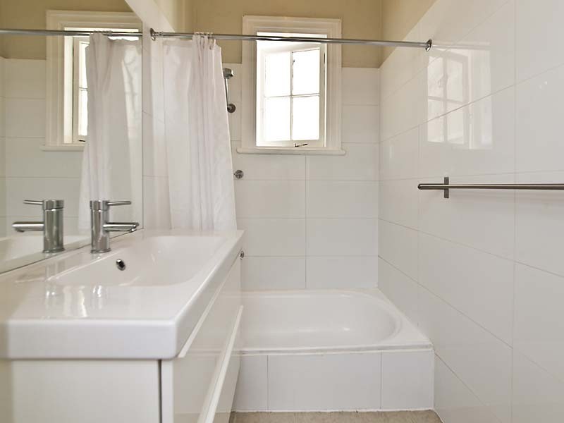 3 King George Street, Victoria Park WA 6100