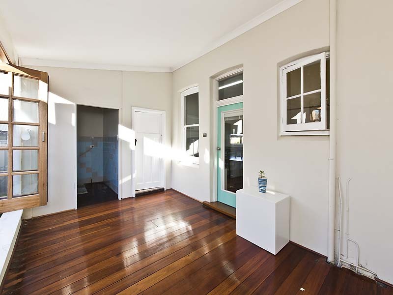 3 King George Street, Victoria Park WA 6100