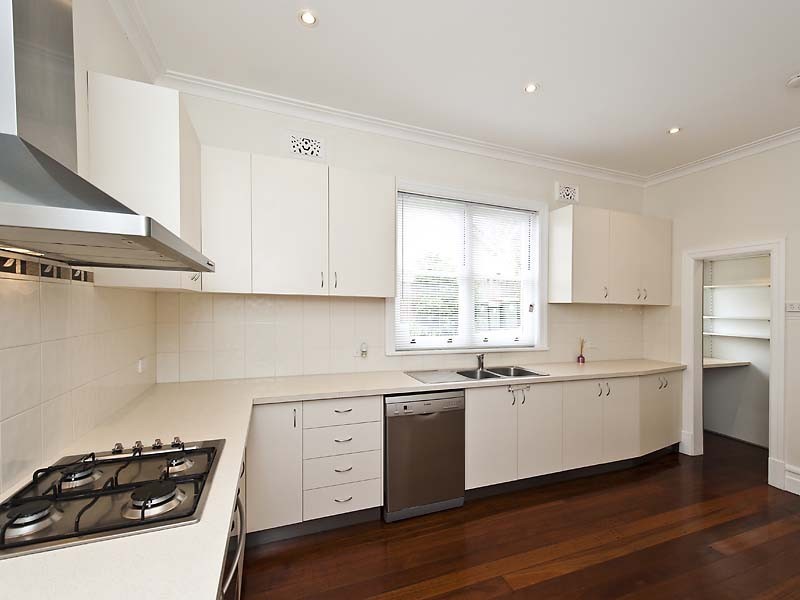 4 LONGROYD STREET, Mount Lawley WA 6050