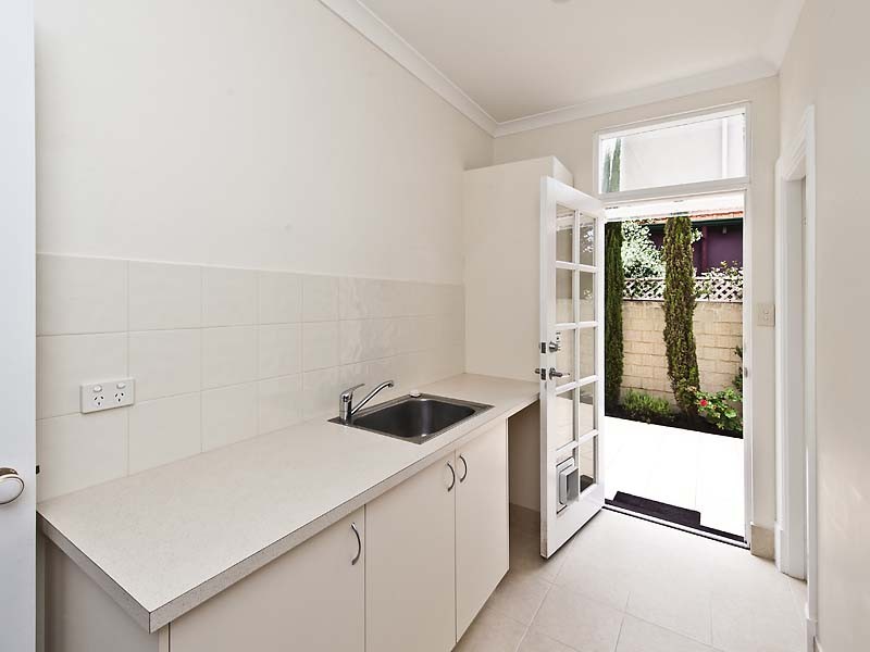 4 LONGROYD STREET, Mount Lawley WA 6050