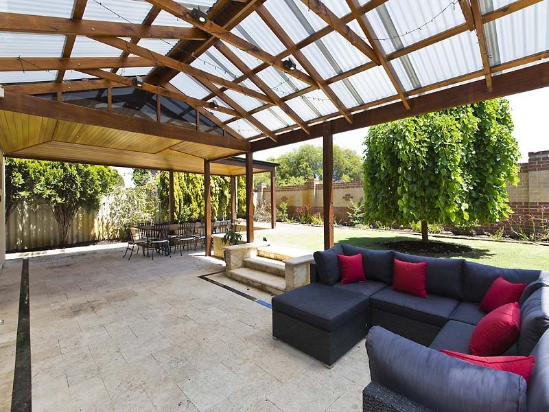 29 Fairlane Drive, Carine WA 6020