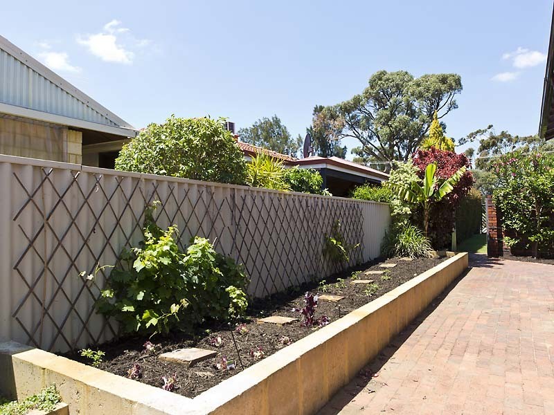 29 Fairlane Drive, Carine WA 6020