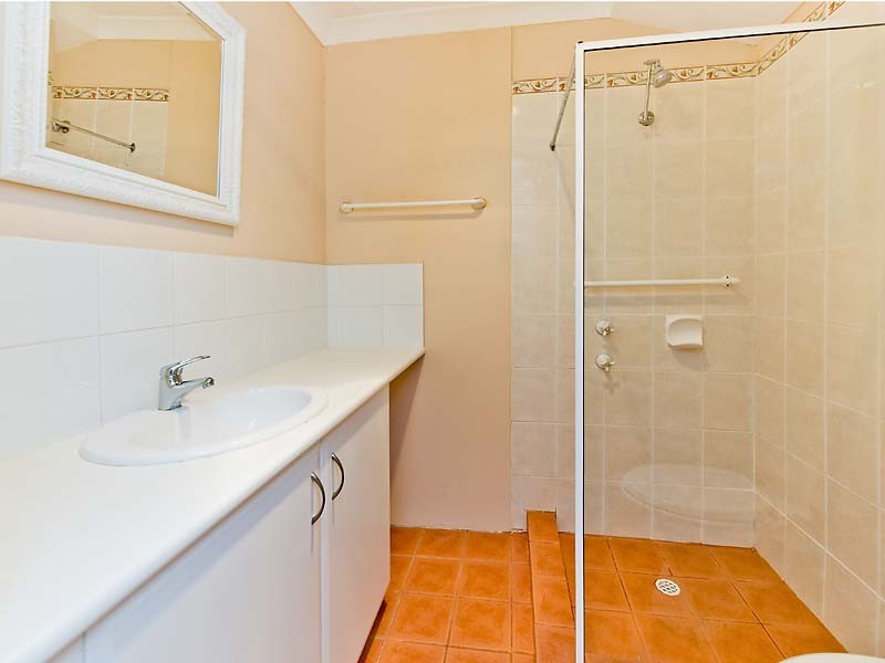 4 Ridgehaven Court, Canning Vale WA 6155