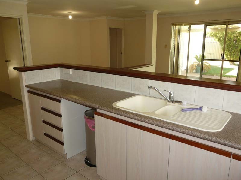 26 Cloister Avenue, Manning WA 6152