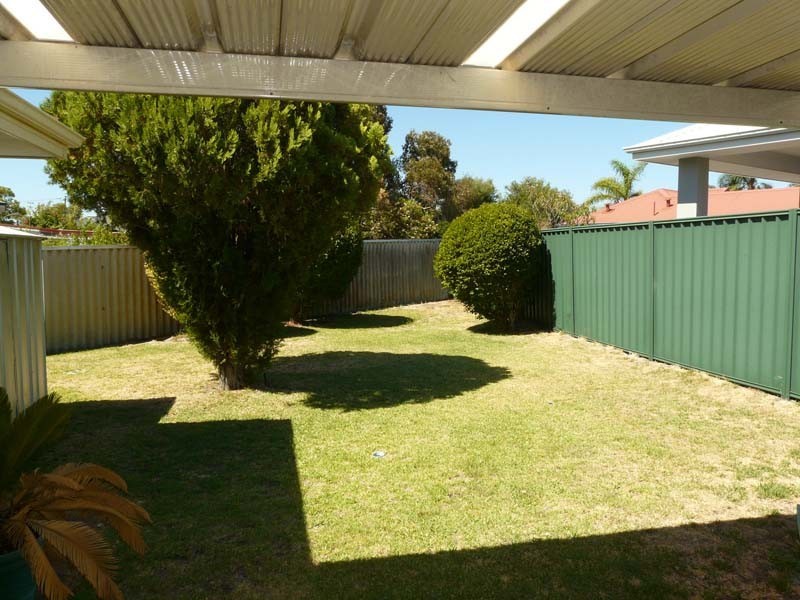26 Cloister Avenue, Manning WA 6152
