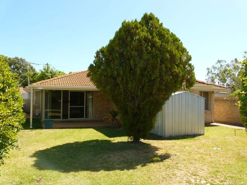 26 Cloister Avenue, Manning WA 6152
