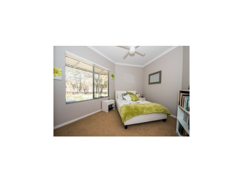 69 Fairway Place, Boddington WA 6390