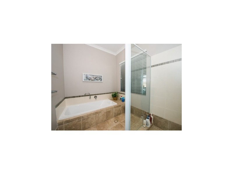 69 Fairway Place, Boddington WA 6390