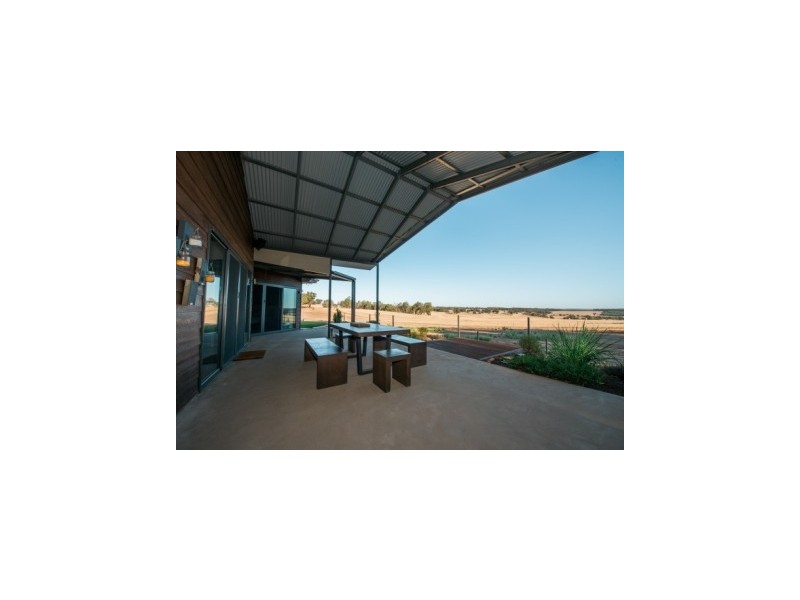 69 Fairway Place, Boddington WA 6390