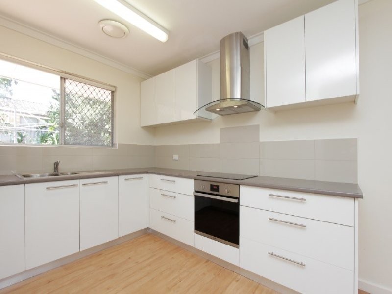 30A Saunders St, Como WA 6152