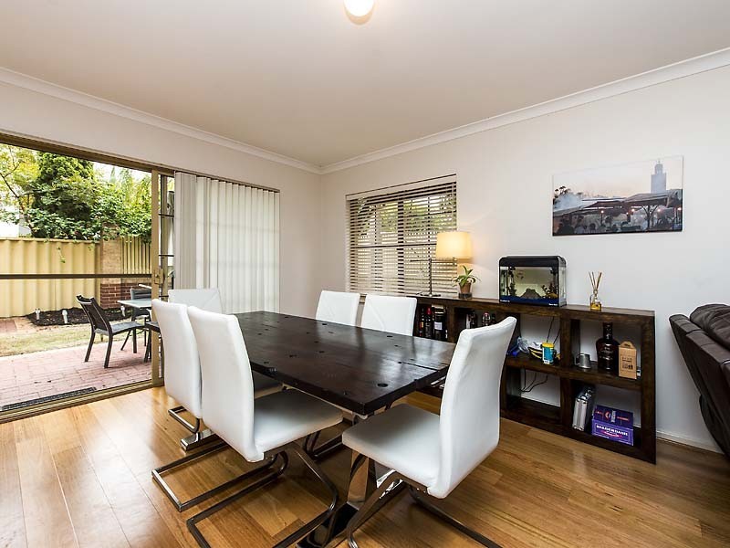 1/23 Pollard Street, Glendalough WA 6016