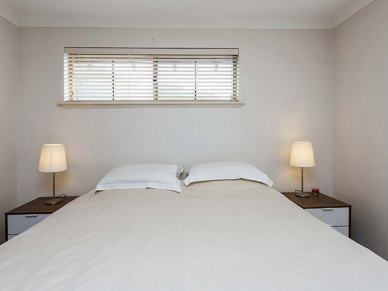 1/23 Pollard Street, Glendalough WA 6016