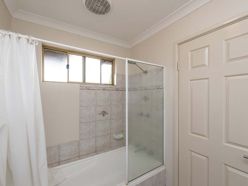 1/23 Pollard Street, Glendalough WA 6016