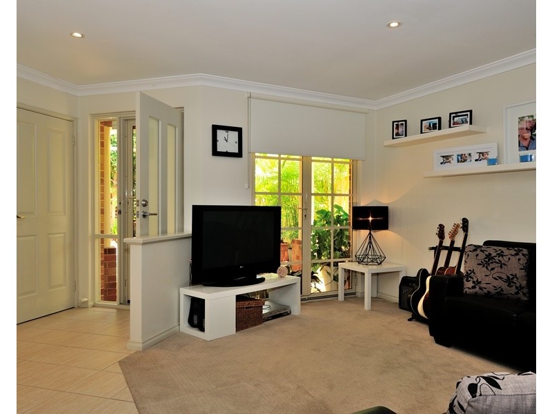 124A Ravenscar Street, Doubleview WA 6018