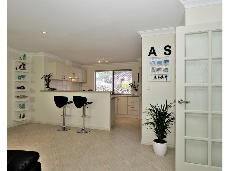 124A Ravenscar Street, Doubleview WA 6018