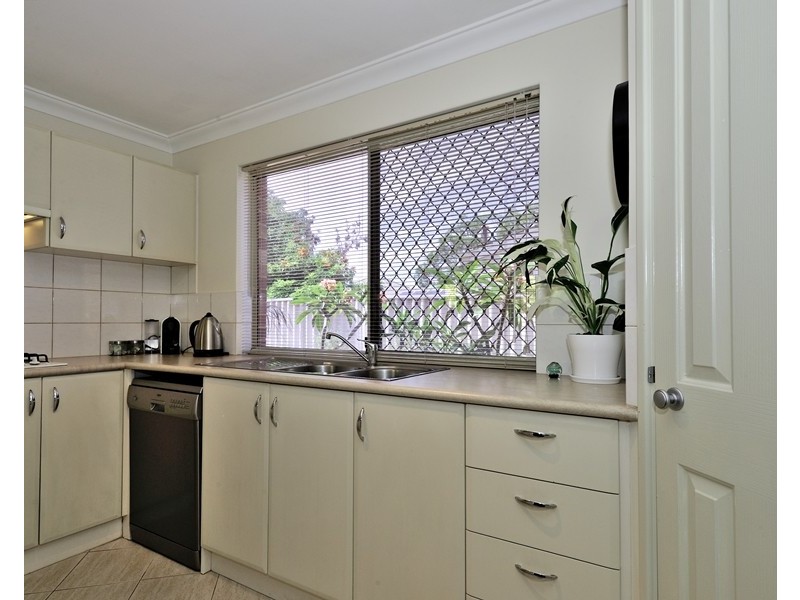 124A Ravenscar Street, Doubleview WA 6018