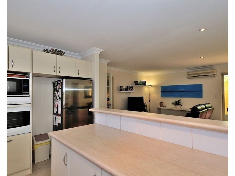 124A Ravenscar Street, Doubleview WA 6018