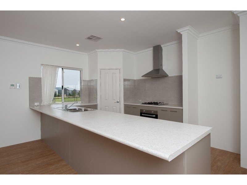 2 Ligado Avenue, Aveley WA 6069