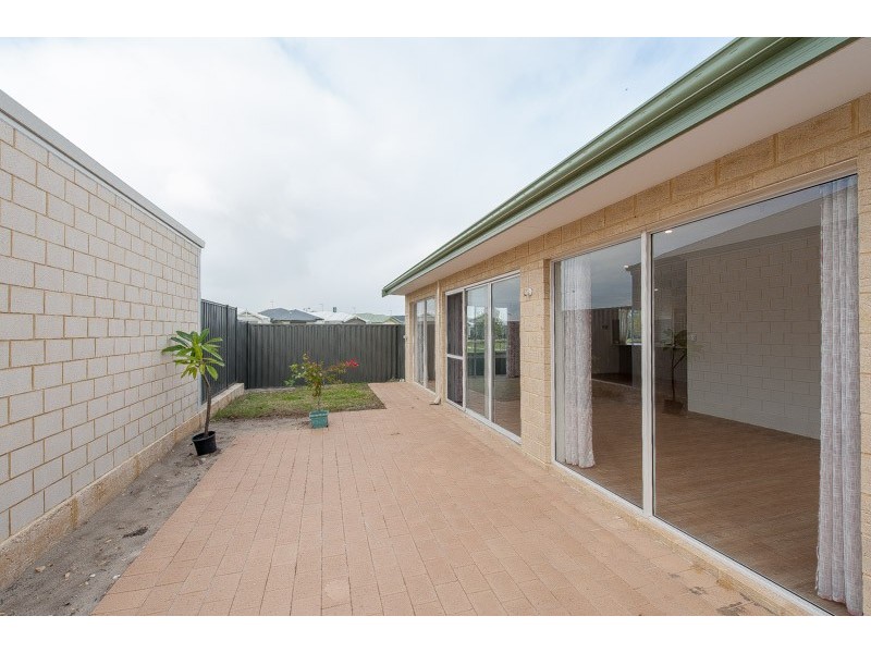 2 Ligado Avenue, Aveley WA 6069