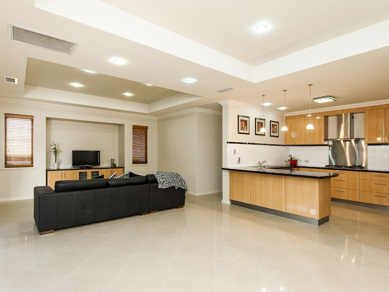 1 Gianatti Ramble, East Cannington WA 6107