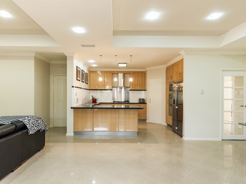 1 Gianatti Ramble, East Cannington WA 6107