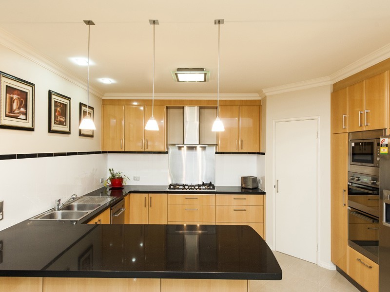 1 Gianatti Ramble, East Cannington WA 6107