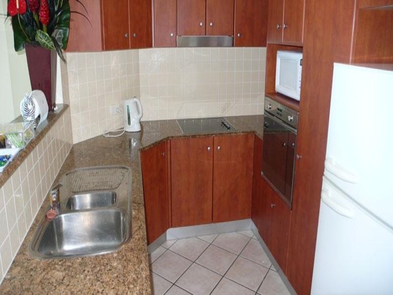 1307 / 7 Venning Street (Mantra), Mooloolaba QLD 4557